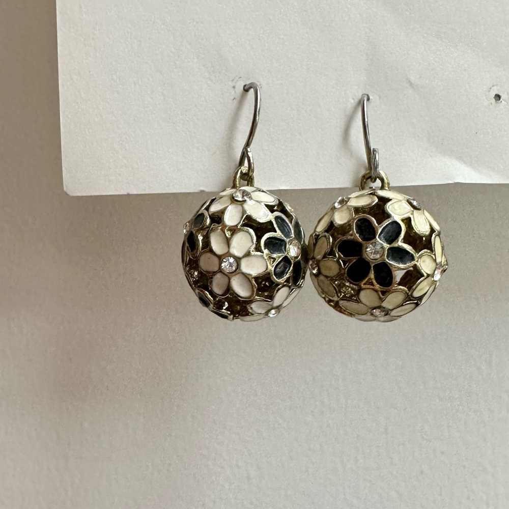 Floral Drop Earrings
